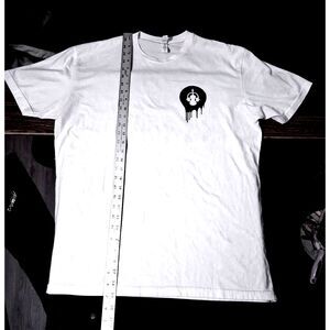 Krispee Biscuits Next Level Apparel Graphic Band Tee Shirt sz XL White Purple